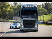 A Volvo FH challenges one of the world's fastest sports cars – a Koenigsegg One:1