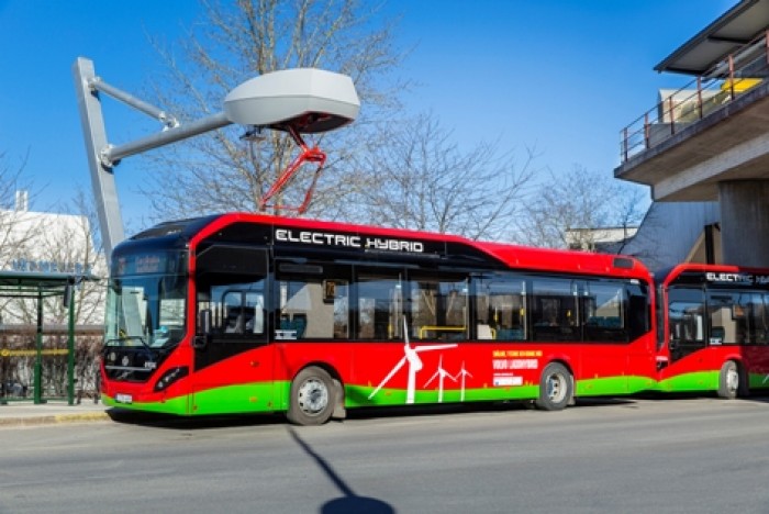 Volvo’s electric hybrid buses in operation in Stockholm