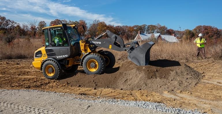 ماشین آلات برقی VOLVO CE مورد استفاده در پروژه پناهگاه طبیعی فدرال